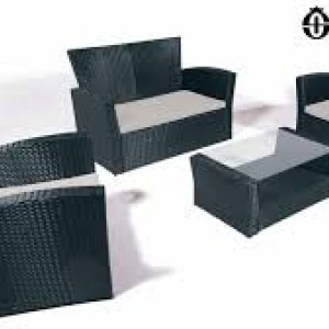 Set divanetto + due poltrone da esterno/interno in rattan nero